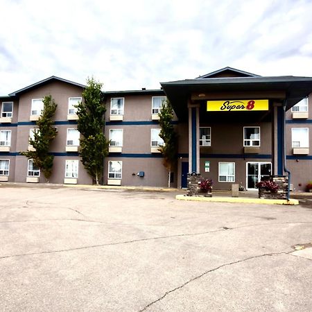 Hotel Super 8 By Wyndham Whitecourt Zewnętrze zdjęcie