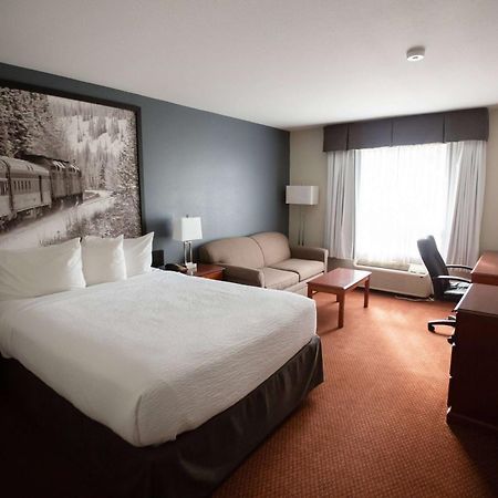 Hotel Super 8 By Wyndham Whitecourt Zewnętrze zdjęcie