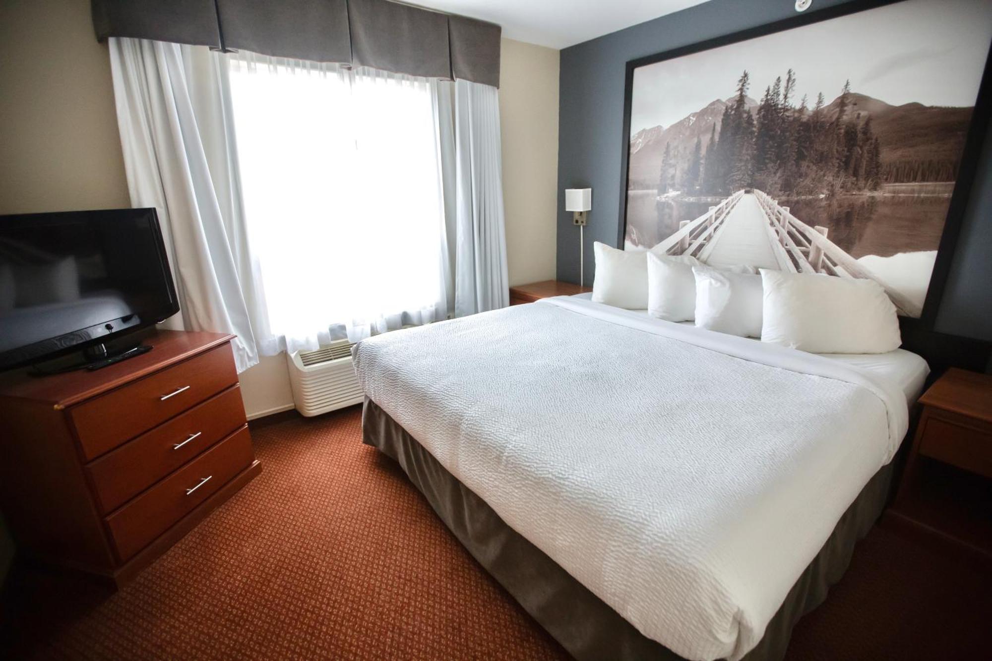 Hotel Super 8 By Wyndham Whitecourt Zewnętrze zdjęcie