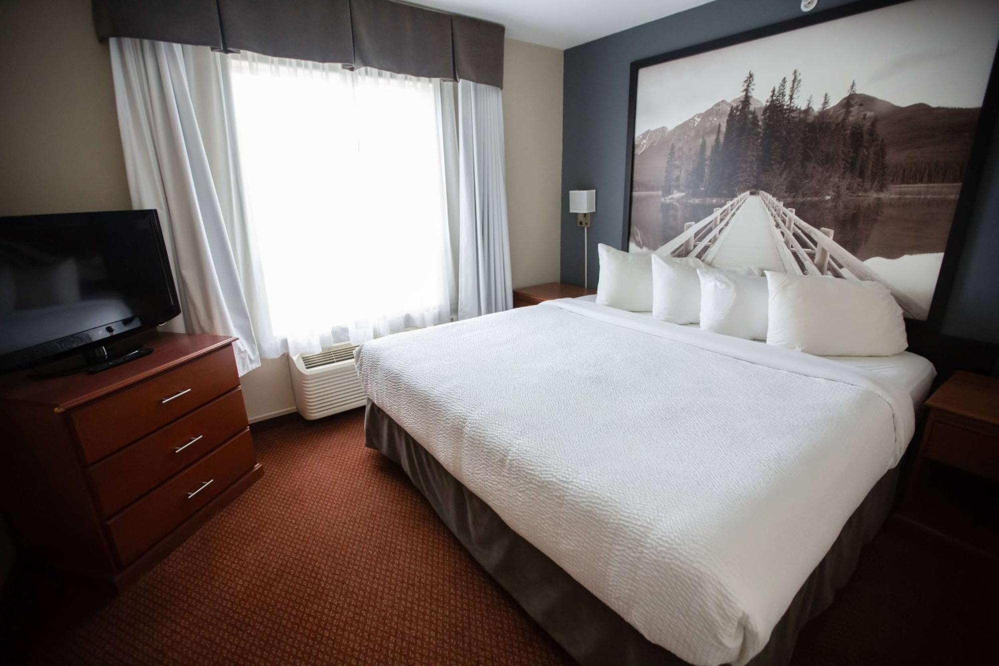 Hotel Super 8 By Wyndham Whitecourt Zewnętrze zdjęcie