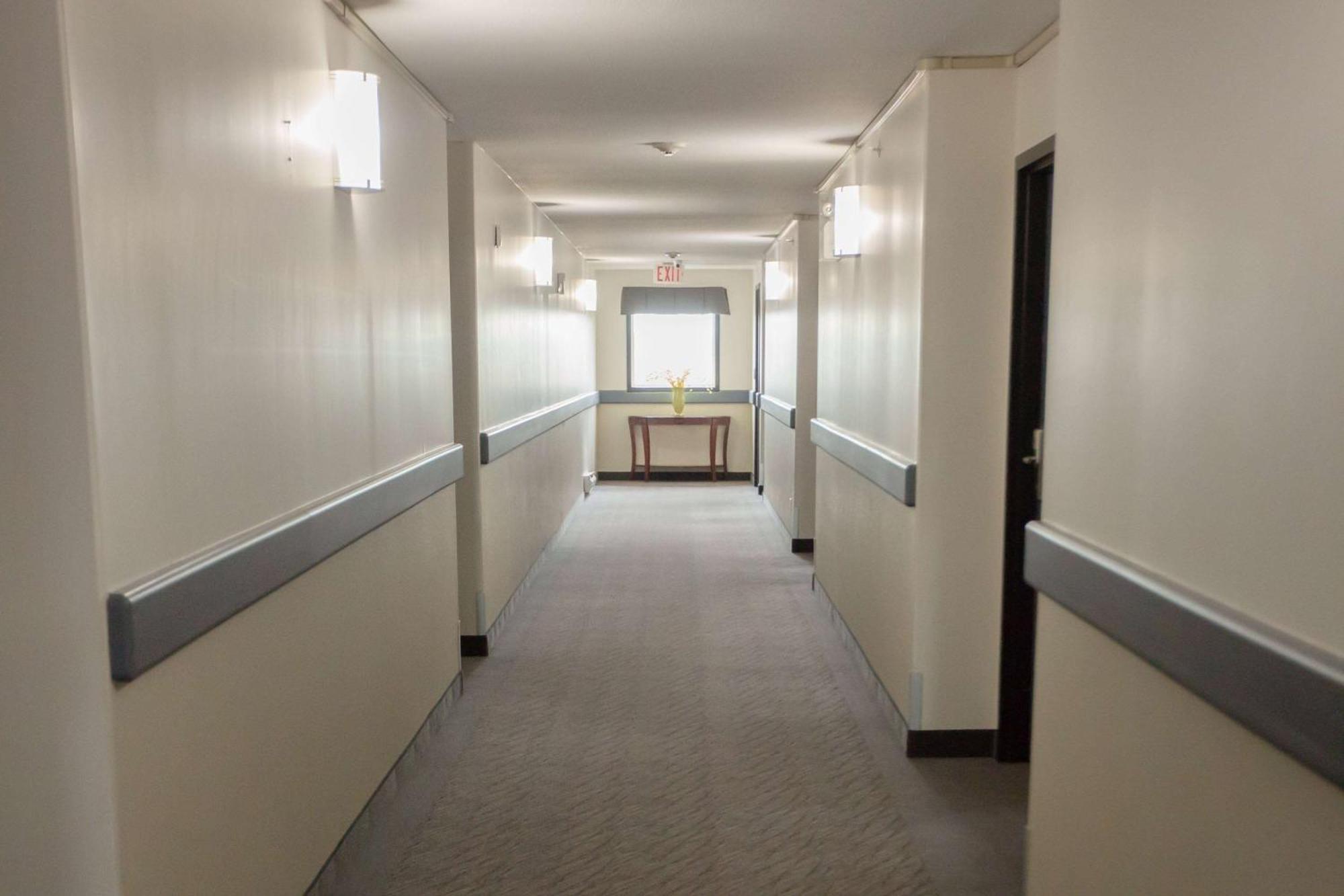 Hotel Super 8 By Wyndham Whitecourt Zewnętrze zdjęcie